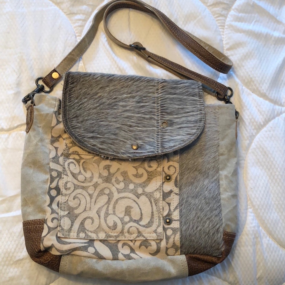 Myra Bag w/ strap